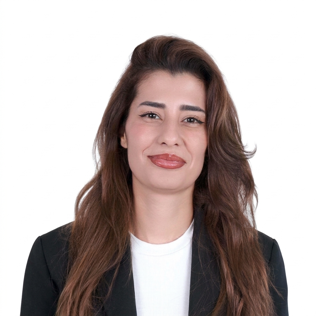 İngilizce eğitmeni ŞEYMA POLAT